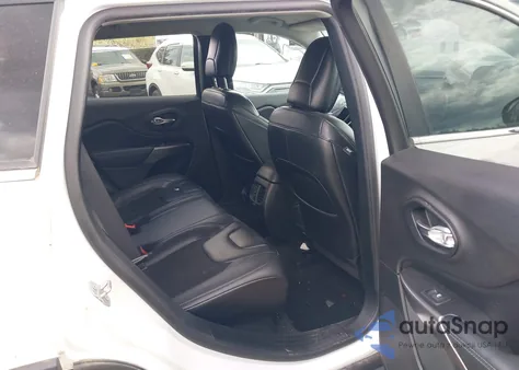 2020 Jeep Cherokee Latitude Plus 4X4 z USA, uszkodzony, nr VIN 1C4PJMLB9LD539679